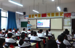 学生可动态复现真实场景实现物理环境与数字空间的虚实共生