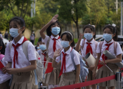 安全意识让学生把握游水技能具备自救能力防止溺水事故