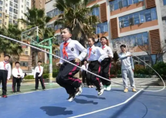 深化推进全区教师的教育才能和专业素质进步课堂教育质量
