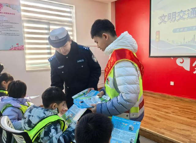 学校拟定马力全开运动计划鼓舞学生争当运动之马加强体育训练